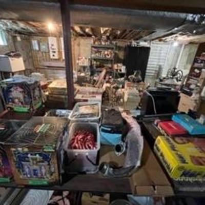 Estate sale photo