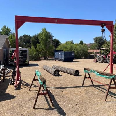 COMMERCIAL GANTRY HOIST ONLY 1,800.00. 818 800-4687 TEXT FOR MORE INFO
