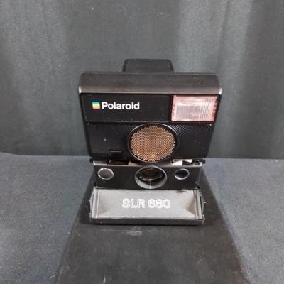 Vintage Polaroid SLR 680 Autofocus Land Camera