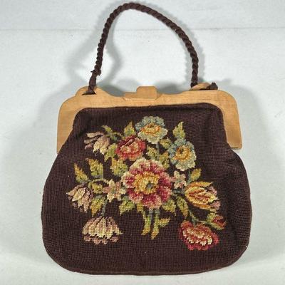 NEEDLEPOINT HANDBAG | Flower needlepoint purse with silk interior. - l. 12 x w. 2 x h. 12 in

