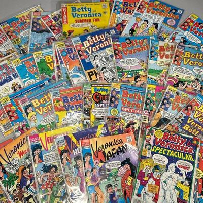 (28pc) BETTY & VERONICA ARCHIE COMICS | Including: Archie Giant Series Magazine Betty and Veronica Summer fun No.28, The All New...
