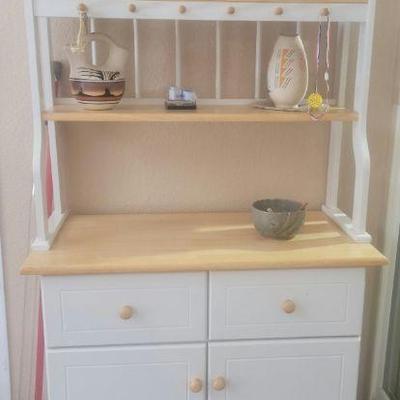 Bakers rack