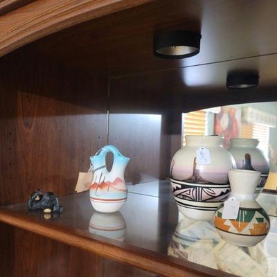 More beautiful pottery & collectibles