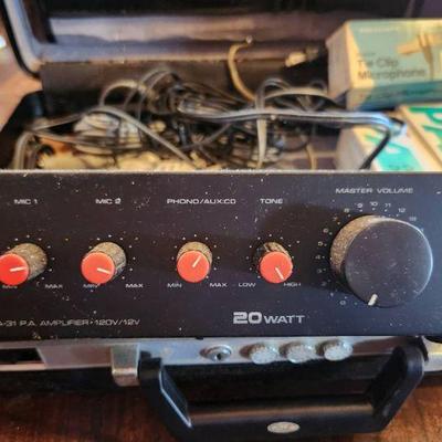 TTT215 Radio Shack Microphone and More in Carrying Case