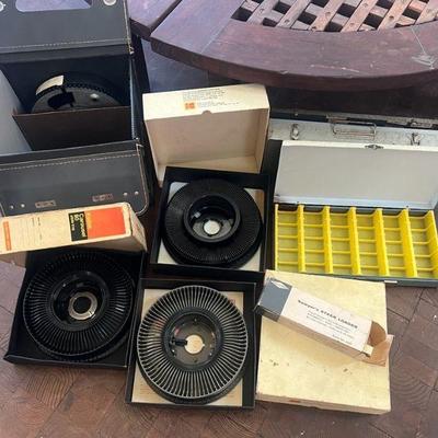 TTT488- Vintage Kodak Carousels, Carry Bag & Slide Holders
