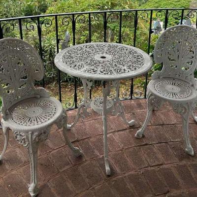 TTT041- White Wrought Iron Table & Two Chairs