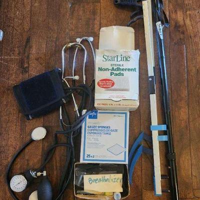 TTT102 Medical Supplies Assortment
