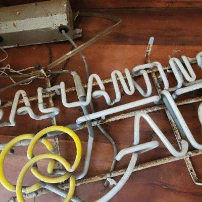 TTT078 - Vintage Neon Advertising 