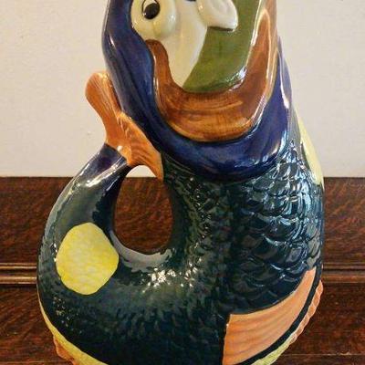 TTT142-Vintage Collectible Mid-Century Hand Painted Porcelain Gluggle/Gurgle Jug