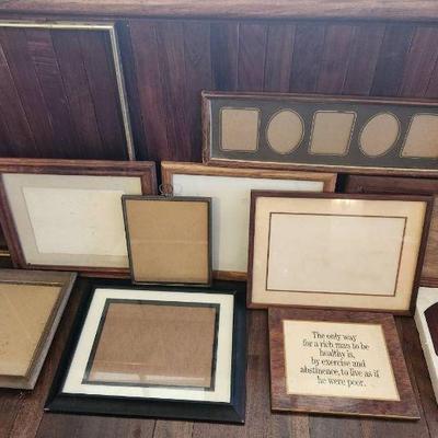TTT016 Various Picture Frames