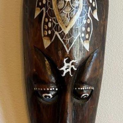 TTT164 Carved Wooden Mask
