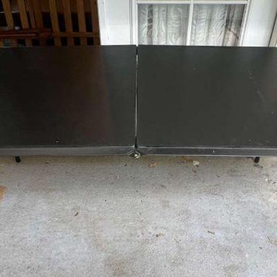 TTT368- Black Foldable Table