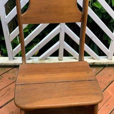 TTT089 Wooden Convertible Chair/Step Stool
