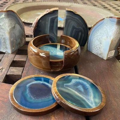 TTT472- Blue Agate Coaster & (2) Agate Book Ends