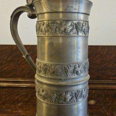 TTT221-Vintage Zinn Becker Stuttgart German Pewter Beer Stein