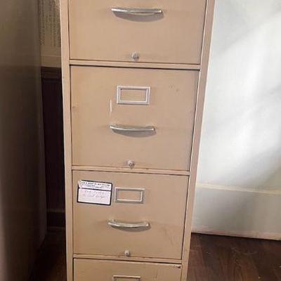 TTT277- (4) Drawer Metal Filing Cabinets 