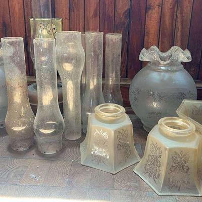 TTT455- Various Vintage Etched Frosted Lamp Shades & Vintage Oil Lamps With Glass 