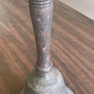 TTT203 - Old Brass & Wood Bell
