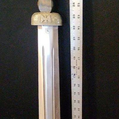 TTT267 - 30" Sword with Scabbard