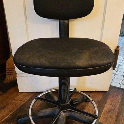 TTT348-Adjustable Height Black Fabric Rotating Drafting Stool
