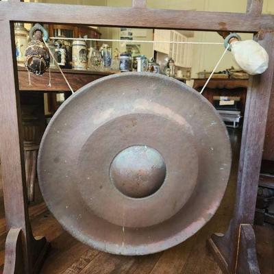 TTT001 Large Vintage Gong