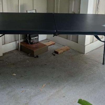 TTT367- Black Foldable Table