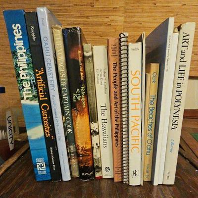 TTT561-Another Amazing Assortment Of Vintage Hard And Softcover Boooks