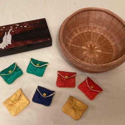 TTT514 Lacquered Trinket Box, Jewelry Pouches & Basket