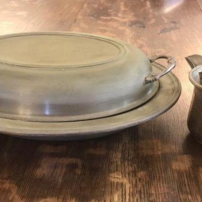 TTT410 - Silver Tone Dish & Creamer 
