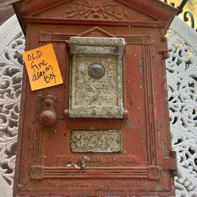 TTT100 Antique Game Well Fire Alarm Box