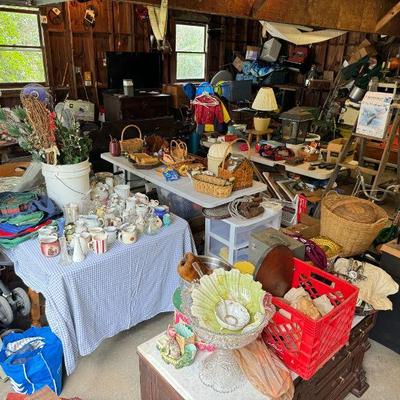 Estate sale photo