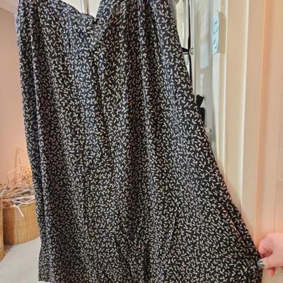 Women’s plus size tops