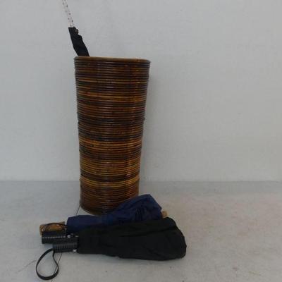 Vintage Dockside Umbrella Basket/Stand with 4 Umbrellas - 10" Diameter x 21½" Tall