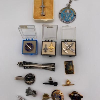 15 Lapel Pins/Tie Tacks +