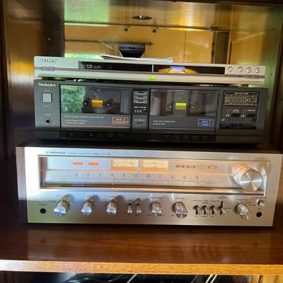 Pioneer Stereo Receiver in Good Working Condition