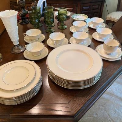 Beautiful Lenox Montclair set of white and silver leaf dishes and tea or coffee cups set