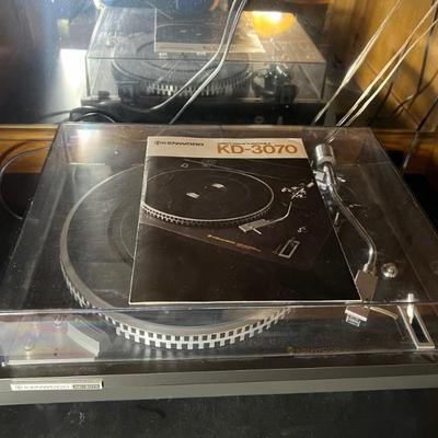 Kenwood KD-3070 Vinyl Record Player in Good Working Condition
