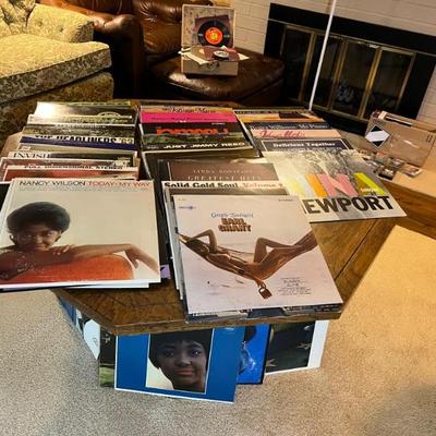 Many vintage vinyl records in their original sleeves, in great condition! 