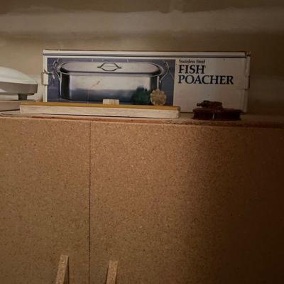 Fish poacher
