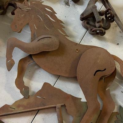 Iron decor 