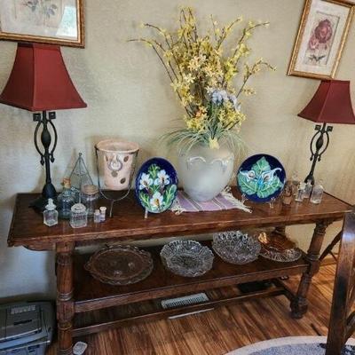 Sofa table
