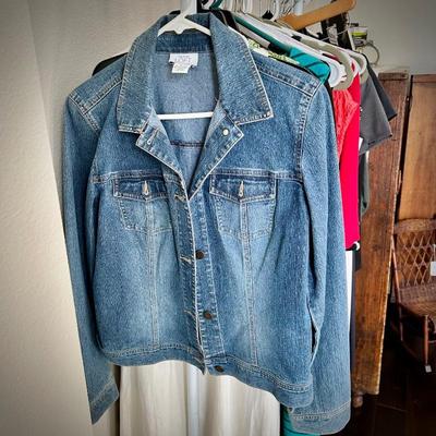 Women’s clothing - Ralph Lauren, Ann Taylor, BCBG, etc