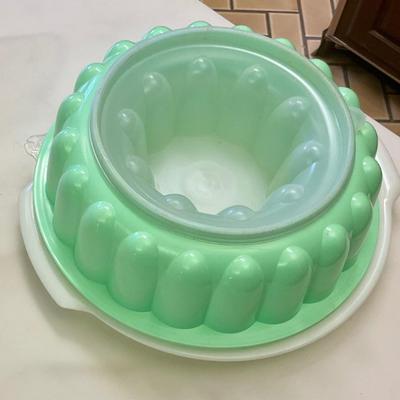 Tupperware