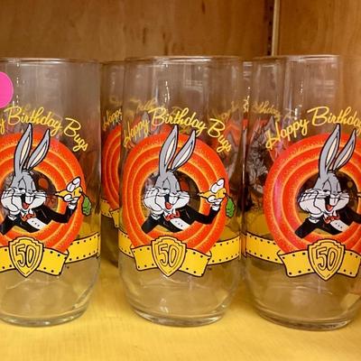 Bugs bunny character glasses
