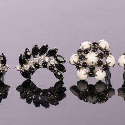 Vintage glass beaded earrings