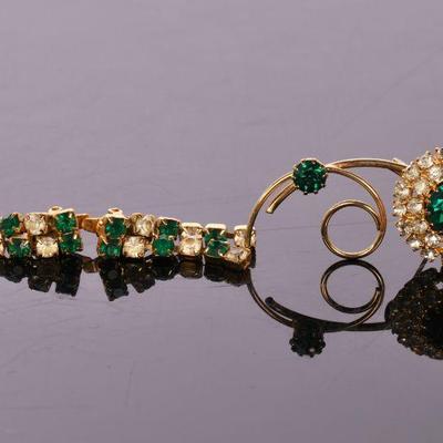 Vintage rhinestone brooches
