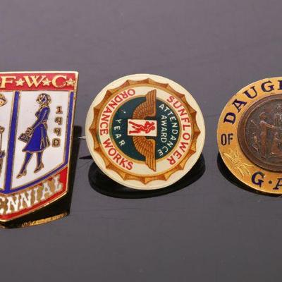 Military/fraternal pins