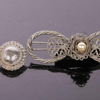 barette and earrings