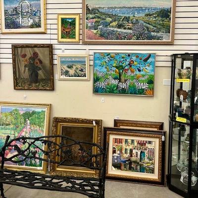 Estate sale photo