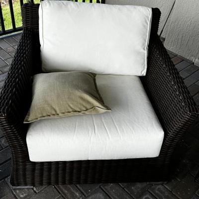 There are 3 swivel patio chairs left. Original price $425 each. At 60% off they will be $170 each plus tax. 